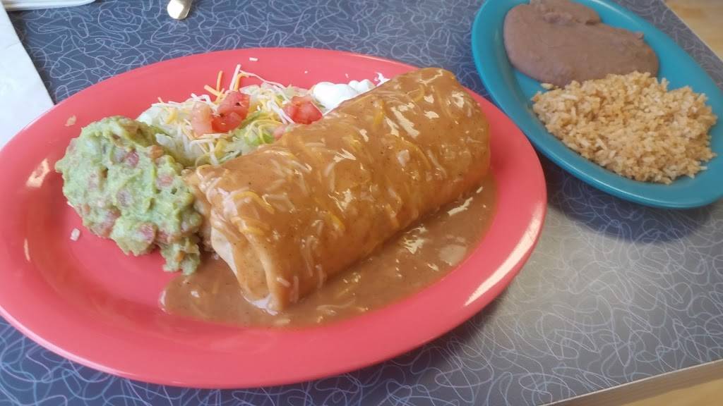 Alicias Authentic Mexican Deli & Catering | restaurant | 5025 N Grand River Ave # 3, Lansing, MI 48906, USA | 5175808417 OR +1 517-580-8417