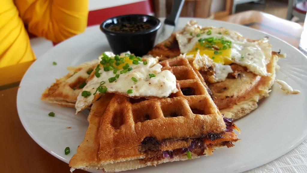 Sun On the Beach | restaurant | 1390 Florida A1A, Satellite Beach, FL 32937, USA | 3217779483 OR +1 321-777-9483