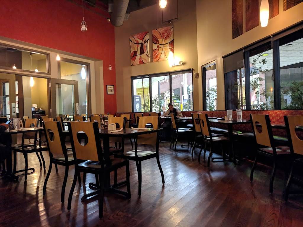 Big Chow Grill | restaurant | 1 Galleria Parkway #1B1, Atlanta, GA 30339, USA | 7704052464 OR +1 770-405-2464