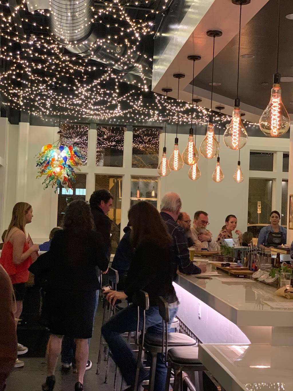 Sol Y Luna | restaurant | 920 Lane Parke Ct, Mountain Brook, AL 35223, USA | 2054074797 OR +1 205-407-4797