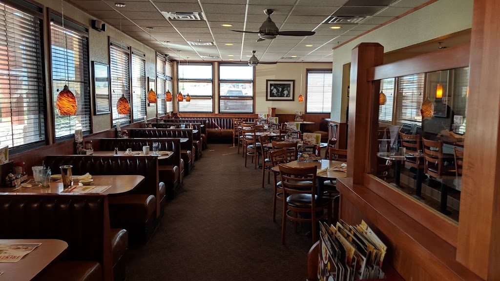 Taqueria | restaurant | 316 Kentlands Blvd, Gaithersburg, MD 20878, USA | 3012589500 OR +1 301-258-9500