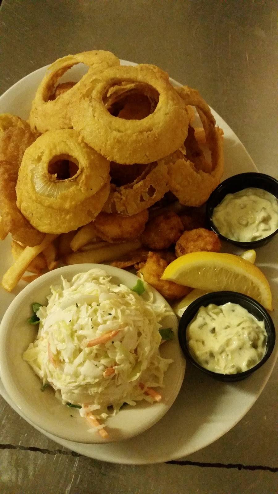 Jake Rooneys | restaurant | 119 Brooks Rd, Harwich Port, MA 02646, USA | 5084301100 OR +1 508-430-1100