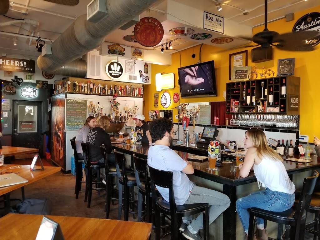 Hi Hat Public House | restaurant | 2121 E 6th St, Austin, TX 78702, USA | 5124788700 OR +1 512-478-8700