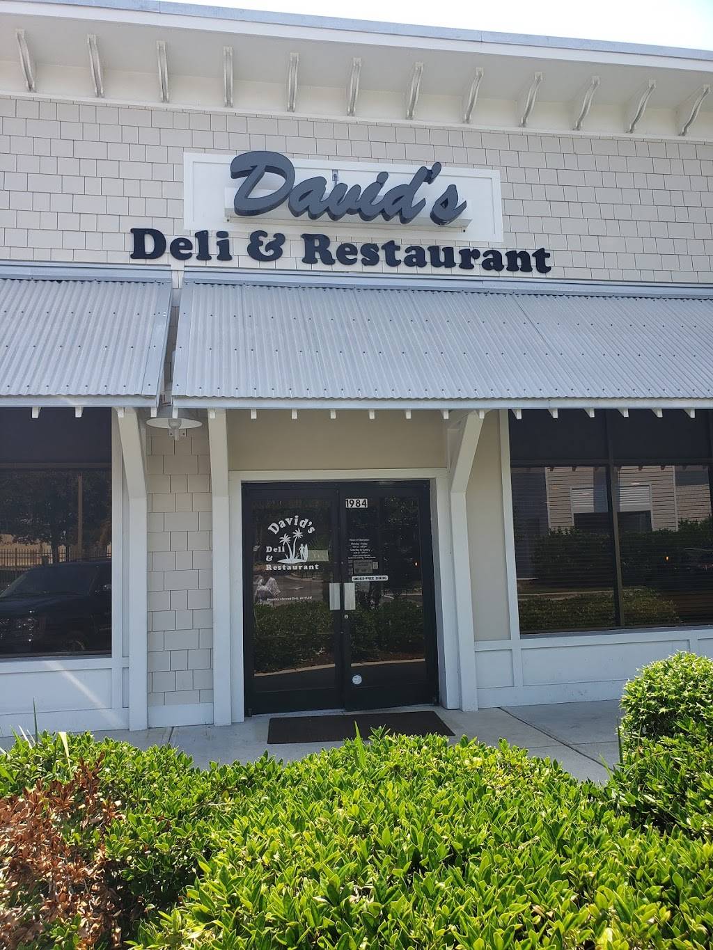 Davids Deli & Restaurant | restaurant | 1984 Eastwood Rd, Wilmington, NC 28403, USA | 9102569070 OR +1 910-256-9070