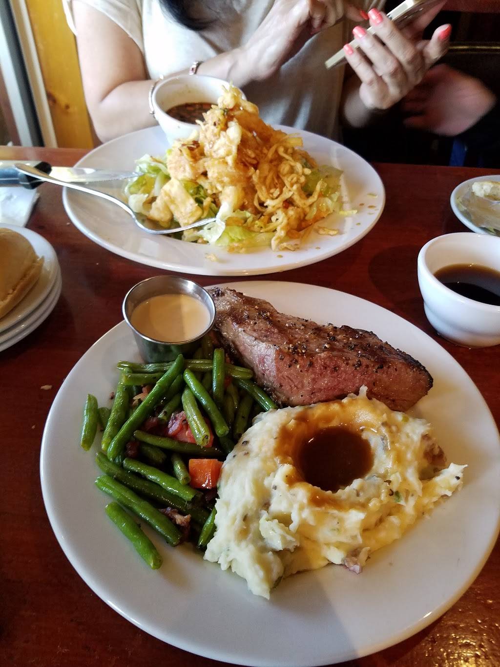 Tahoe Joes | restaurant | 7006 N Cedar Ave, Fresno, CA 93720, USA | 5592999740 OR +1 559-299-9740