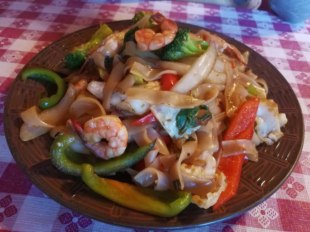 Thai-Esan Restaurant | restaurant | 803 N Main St, Spring Lake, NC 28390, USA | 9104973795 OR +1 910-497-3795