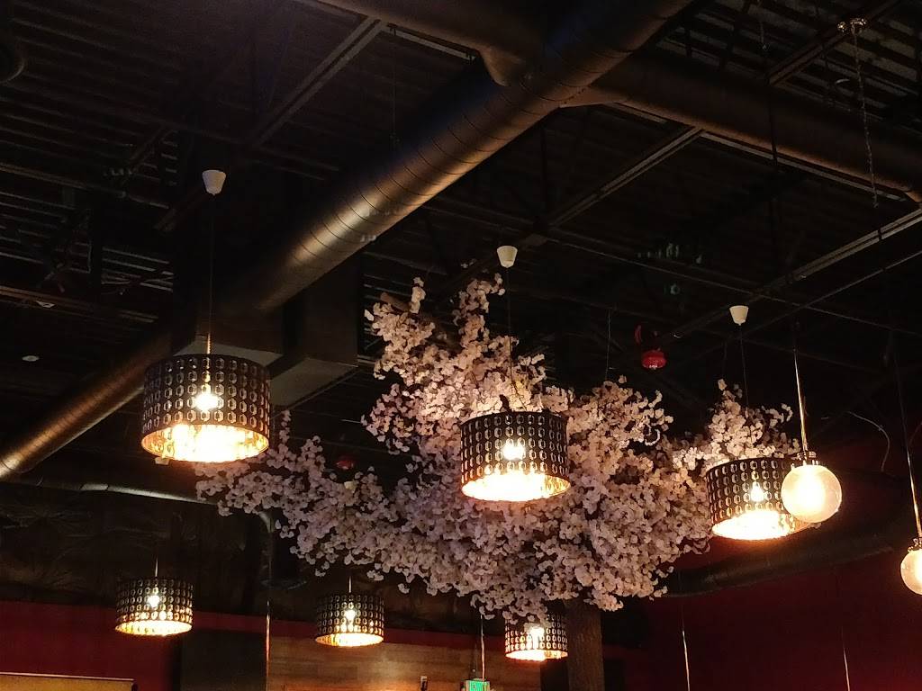 iSushi | restaurant | 15221 Maple Valley Hwy, Renton, WA 98058, USA | 4255726259 OR +1 425-572-6259