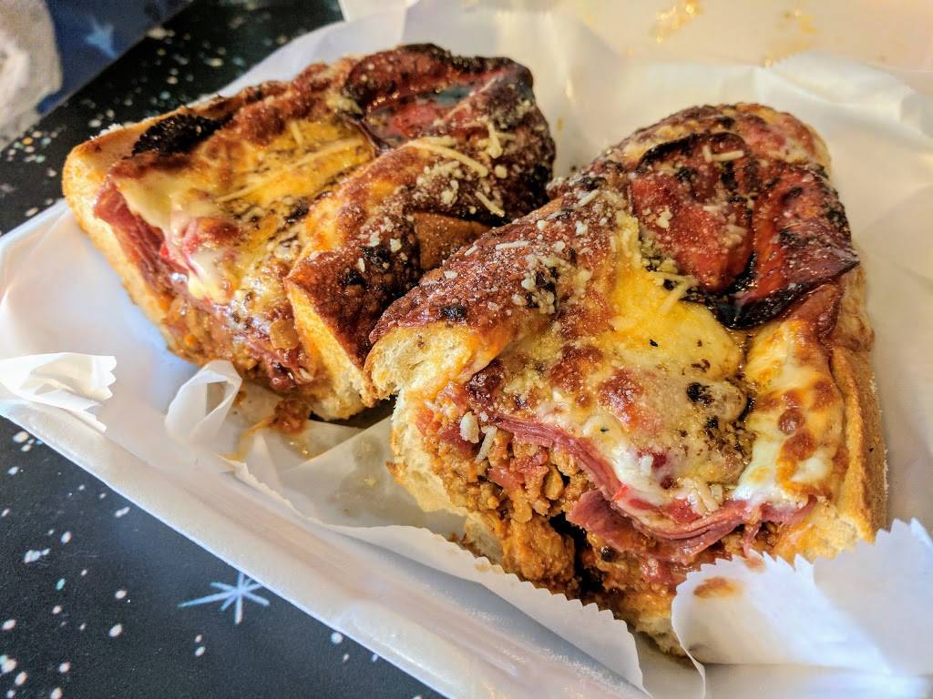 Tonys Italian Delicatessen | restaurant | 16283 TX-105 #9, Montgomery, TX 77356, USA | 9365884800 OR +1 936-588-4800