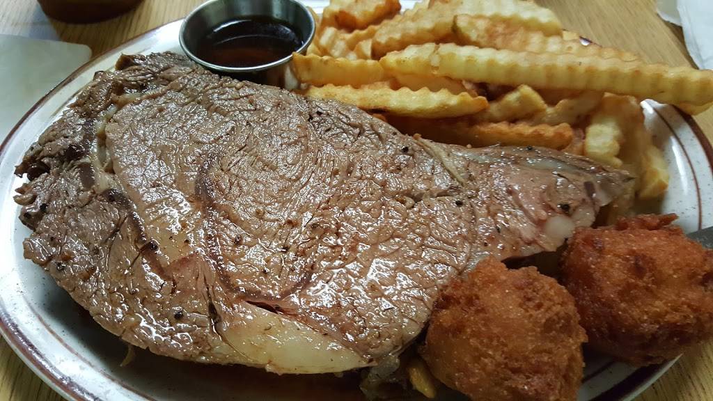 Bradley’s Seafood Steaks | restaurant | 909 N, FL-19, Palatka, FL 32177, USA | 3863264334 OR +1 386-326-4334