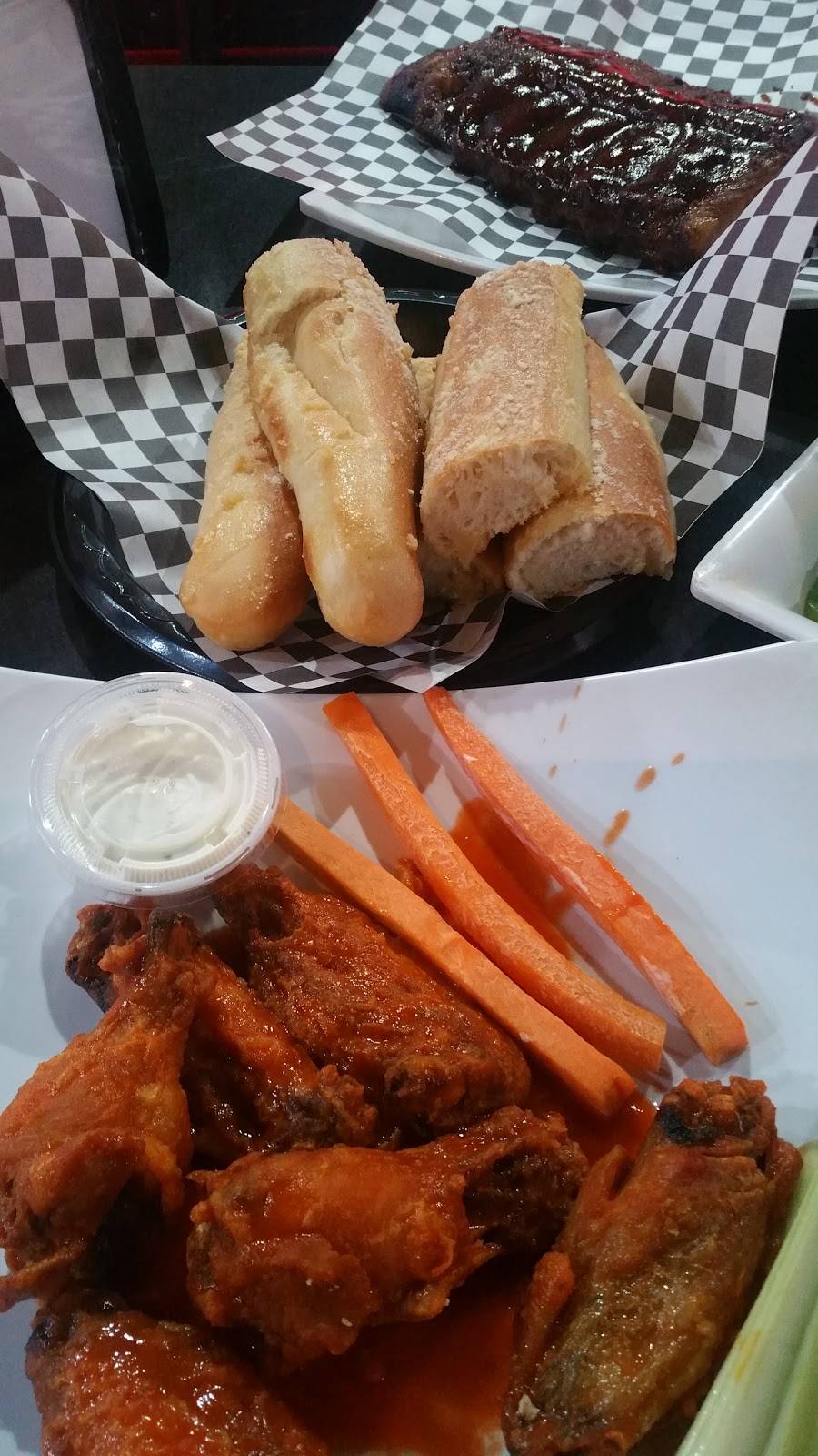 Legends Wings | restaurant | 1515 Palm Ave, San Diego, CA 92154, USA | 6194239464 OR +1 619-423-9464