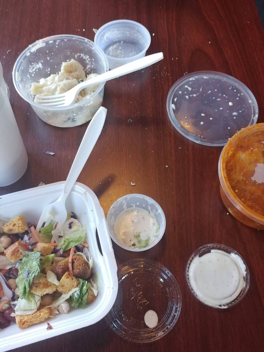 De Vincis Delicatessen | meal takeaway | 220 Church St # 3, Lodi, CA 95240, USA | 2093343234 OR +1 209-334-3234