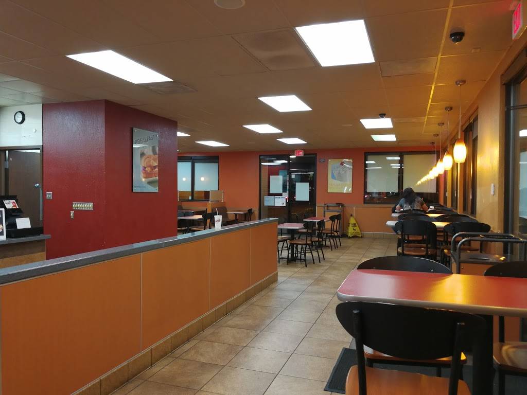 Jack in the Box | restaurant | 1030 Tharp Rd, Yuba City, CA 95993, USA | 5306733283 OR +1 530-673-3283