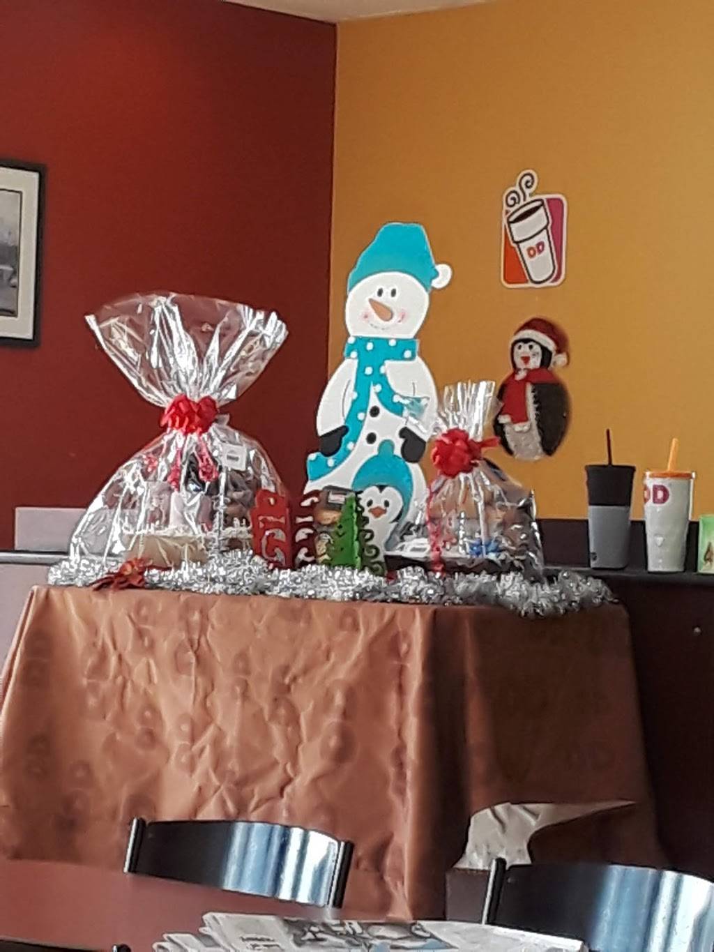 Dunkin Donuts | cafe | 2206 E Brandon Blvd, Valrico, FL 33594, USA | 8135712425 OR +1 813-571-2425