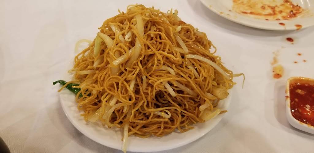 Golden Dragon Restaurant | meal takeaway | 960 N Broadway, Los Angeles, CA 90012, USA | 2136262039 OR +1 213-626-2039