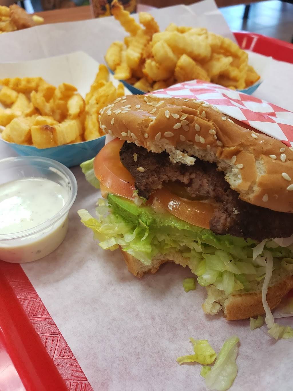 Frosty Queen | restaurant | 7800 Stockton Blvd, Sacramento, CA 95823, USA | 9166479172 OR +1 916-647-9172