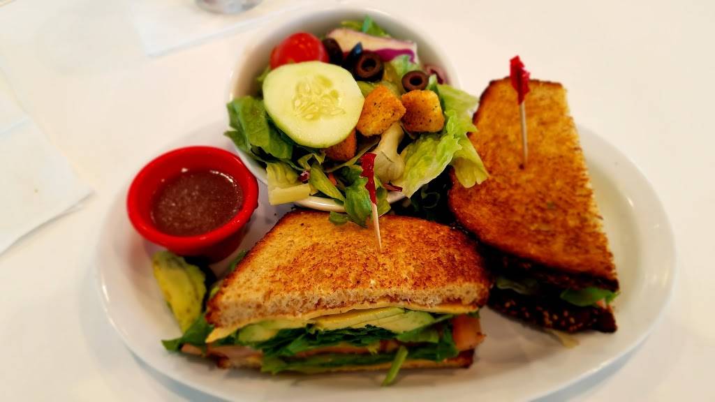 Rubys Diner | restaurant | 1 Main St #1, Huntington Beach, CA 92648, USA | 7149697829 OR +1 714-969-7829