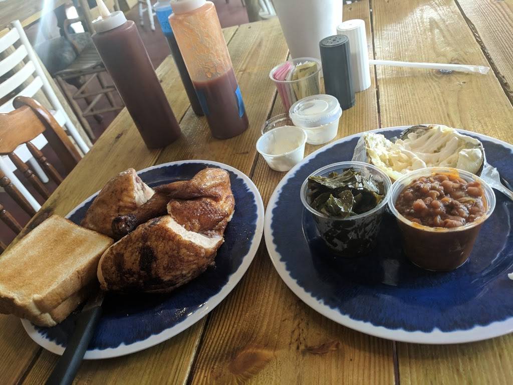 CBs Smokehouse | restaurant | 213 Circle Park Dr, Sebring, FL 33870, USA | 8634021573 OR +1 863-402-1573