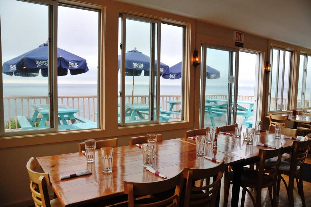 The Aquinnah Shop Restaurant | restaurant | 27 Aquinnah Cir, Aquinnah, MA 02535, USA | 5086453867 OR +1 508-645-3867
