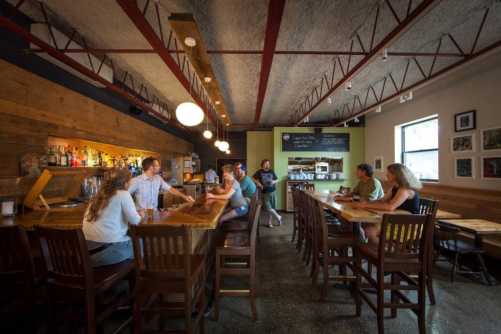 The Black Birch | restaurant | 2 Government St, Kittery, ME 03904, USA | 2077032294 OR +1 207-703-2294