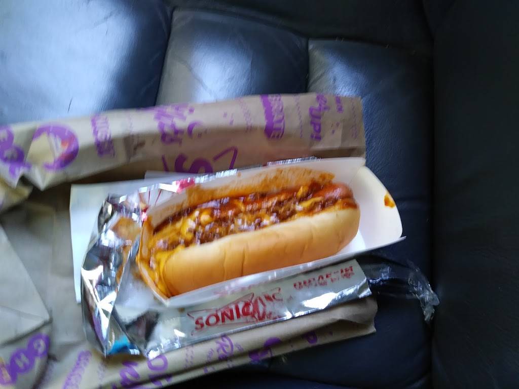 Sonic Drive-In | restaurant | 2308 W Stone Dr, Kingsport, TN 37660, USA | 4232451064 OR +1 423-245-1064