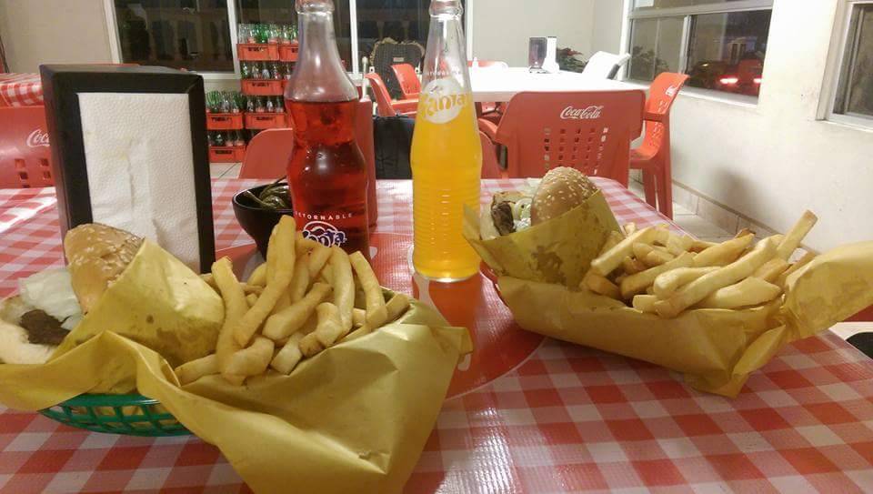 Hamburguesas JOY | restaurant | Guerrero 436, Constitución (Ampl. Constitución), 22710 Rosarito, B.C., Mexico | 016616127966 OR +52 661 612 7966