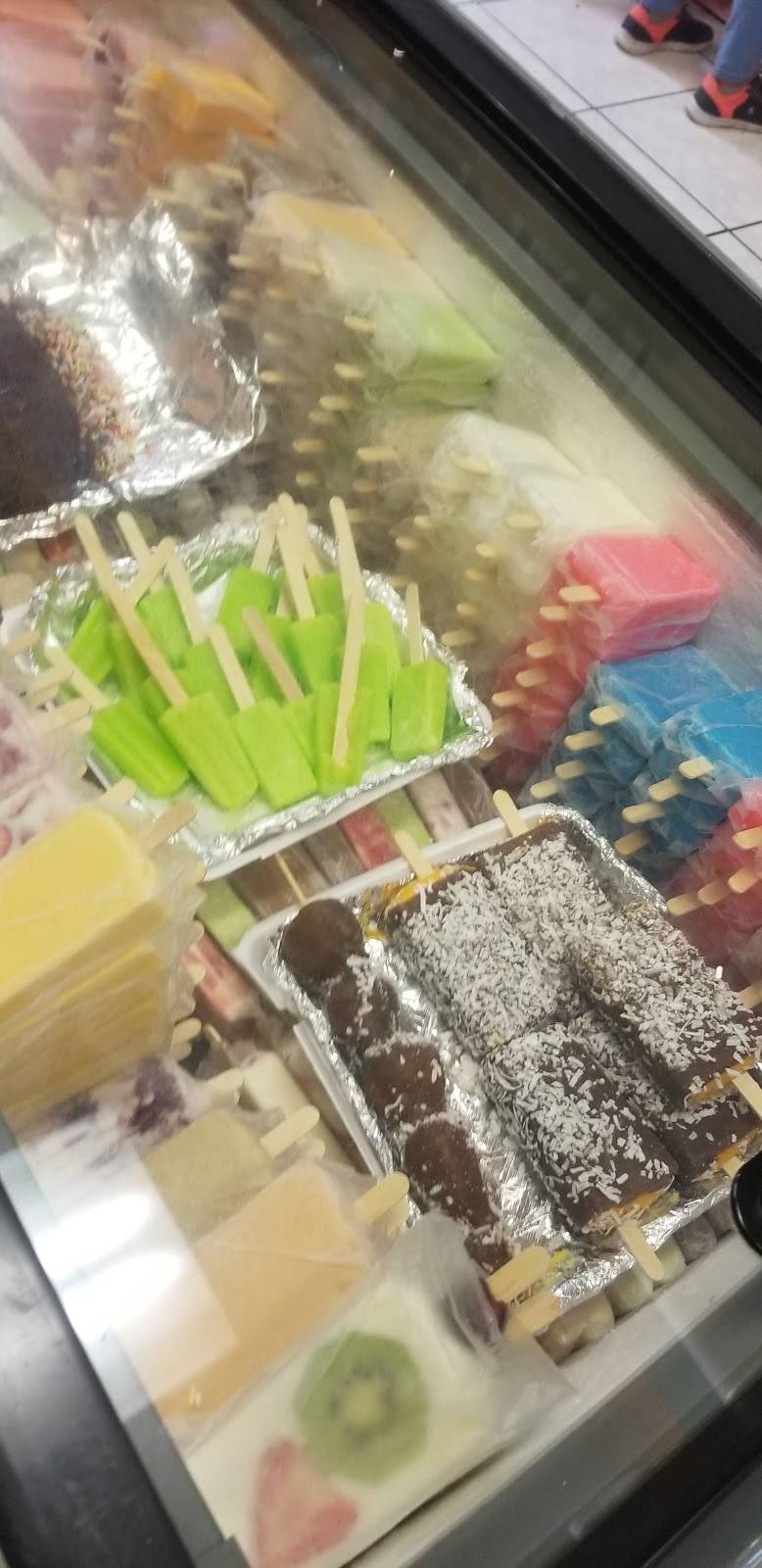 Neveria La Michoacana | restaurant | 5277, 9804 Jones Rd suite b, Houston, TX 77065, USA | 8326885288 OR +1 832-688-5288