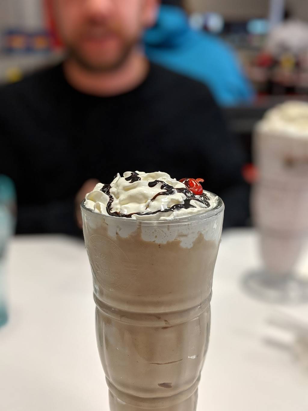 Steak n Shake | restaurant | 4550 28th St SE, Kentwood, MI 49512, USA | 6169577770 OR +1 616-957-7770