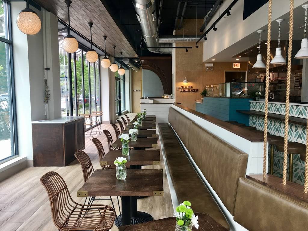 Brown Bag Seafood Co. | restaurant | 3400 N Lincoln Ave, Chicago, IL 60657, USA | 7736978306 OR +1 773-697-8306