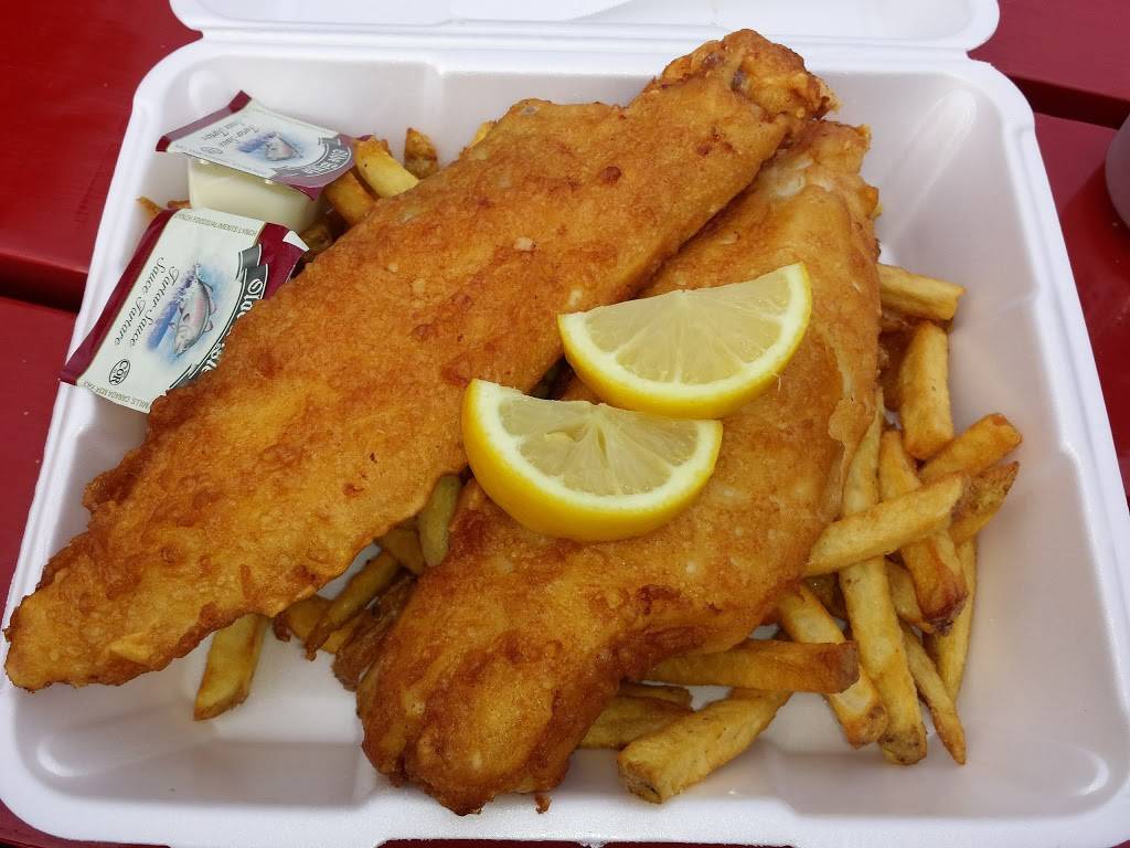 Queen Of Spuds | restaurant | 5862 Rama Rd, Orillia, ON L3V 6H6, Canada | 7053302244 OR +1 705-330-2244