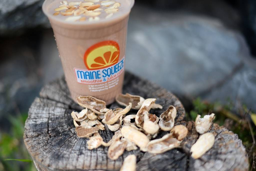 Maine Squeeze Juice Cafe | restaurant | 7 Wallingford Square #113, Kittery, ME 03904, USA | 2077032079 OR +1 207-703-2079