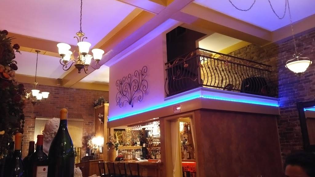 Main Street Bar & Grill | restaurant | 627 Main St, Suisun City, CA 94585, USA | 7074286270 OR +1 707-428-6270