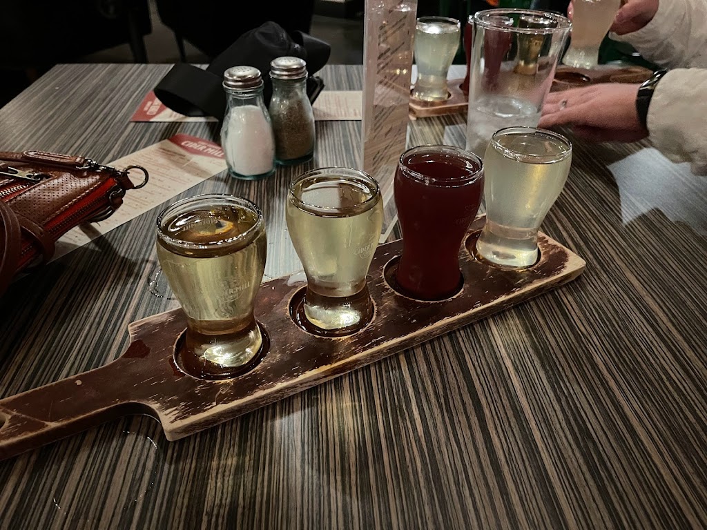 Last Chance | Pub & Cider Mill | restaurant | 2203 Montana Ave, Billings, MT 59101, USA | 4065348918 OR +1 406-534-8918