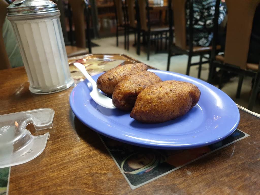 El Salvador Cafe | restaurant | 1751 N Sunrise Way, Palm Springs, CA 92262, USA | 7603223778 OR +1 760-322-3778