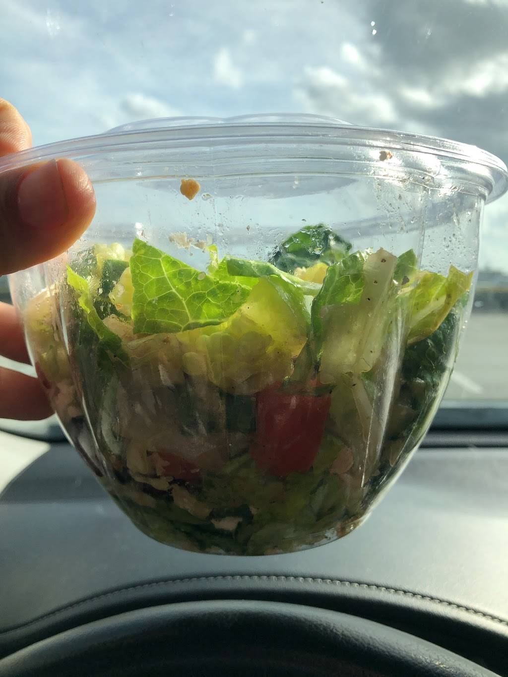 Tossgreen | restaurant | 4668 Town Crossing Dr #105, Jacksonville, FL 32246, USA | 9046860234 OR +1 904-686-0234