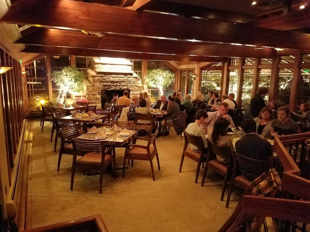 Nauvoo Grill Club | restaurant | 121 Fair Haven Rd, Fair Haven, NJ 07704, USA | 7327478777 OR +1 732-747-8777