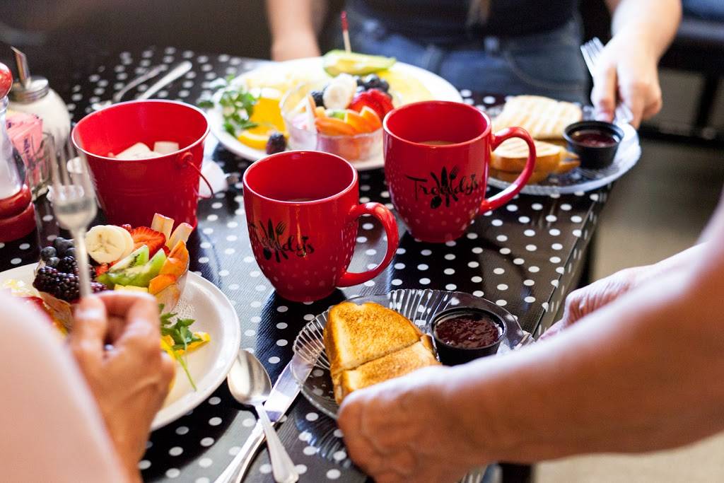 Trendys | restaurant | 1730 Gold St, Redding, CA 96001, USA | 5307681499 OR +1 530-768-1499