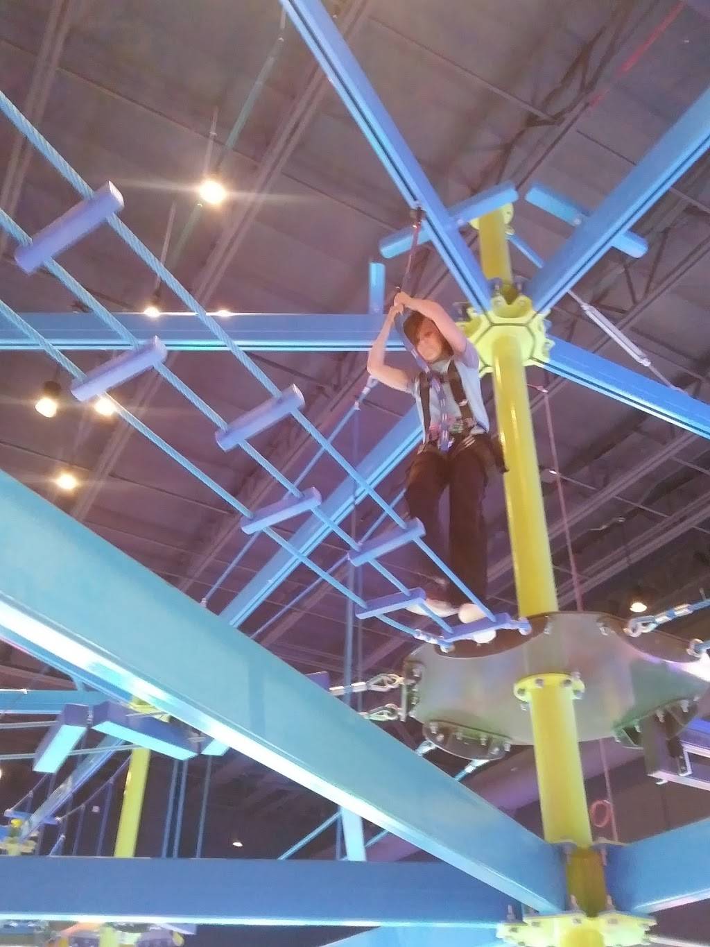 Main Event Highlands Ranch | restaurant | 64 Centennial Blvd, Highlands Ranch, CO 80129, USA | 3032093877 OR +1 303-209-3877