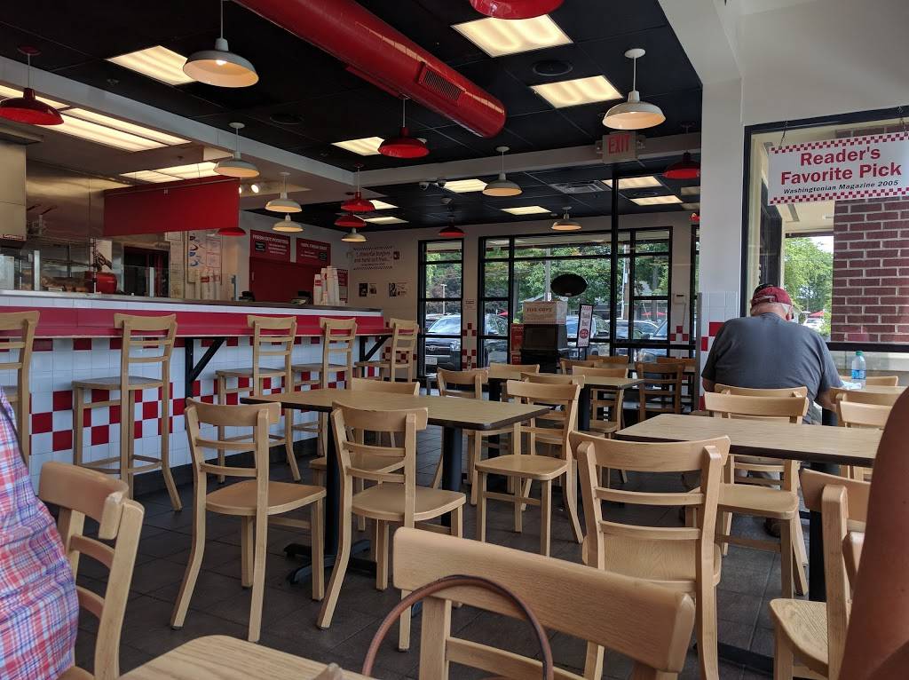 Five Guys | meal takeaway | 301 Cochituate Rd, Framingham, MA 01701, USA | 5088797500 OR +1 508-879-7500
