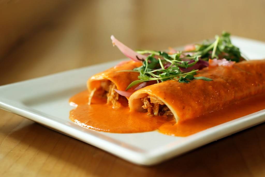 Centro Neighborhood Kitchen | restaurant | 643 SW 152nd St Suite A, Burien, WA 98166, USA | 2064207227 OR +1 206-420-7227