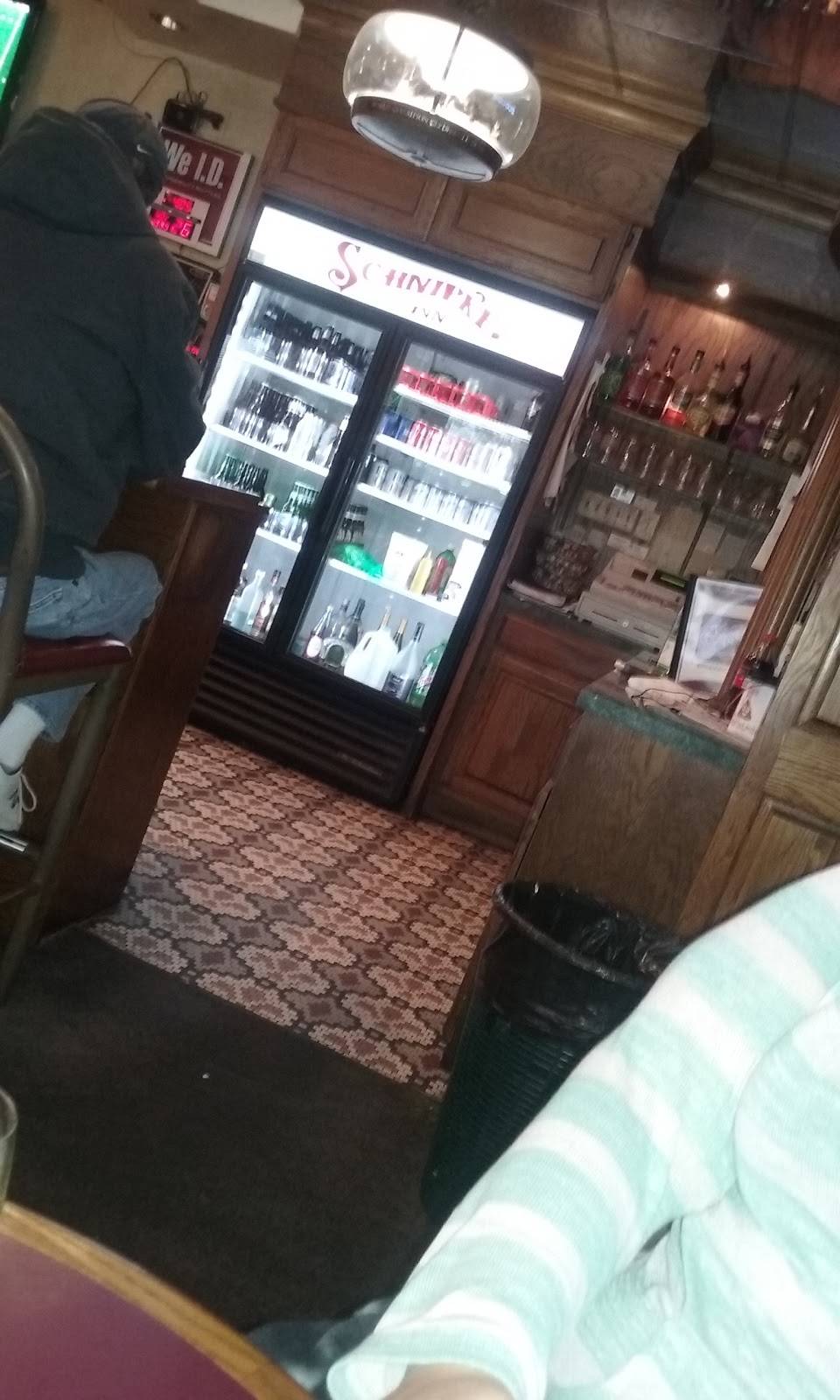 Schnipke Inn | restaurant | 202 W Main St, Ottawa, OH 45875, USA | 4195233068 OR +1 419-523-3068