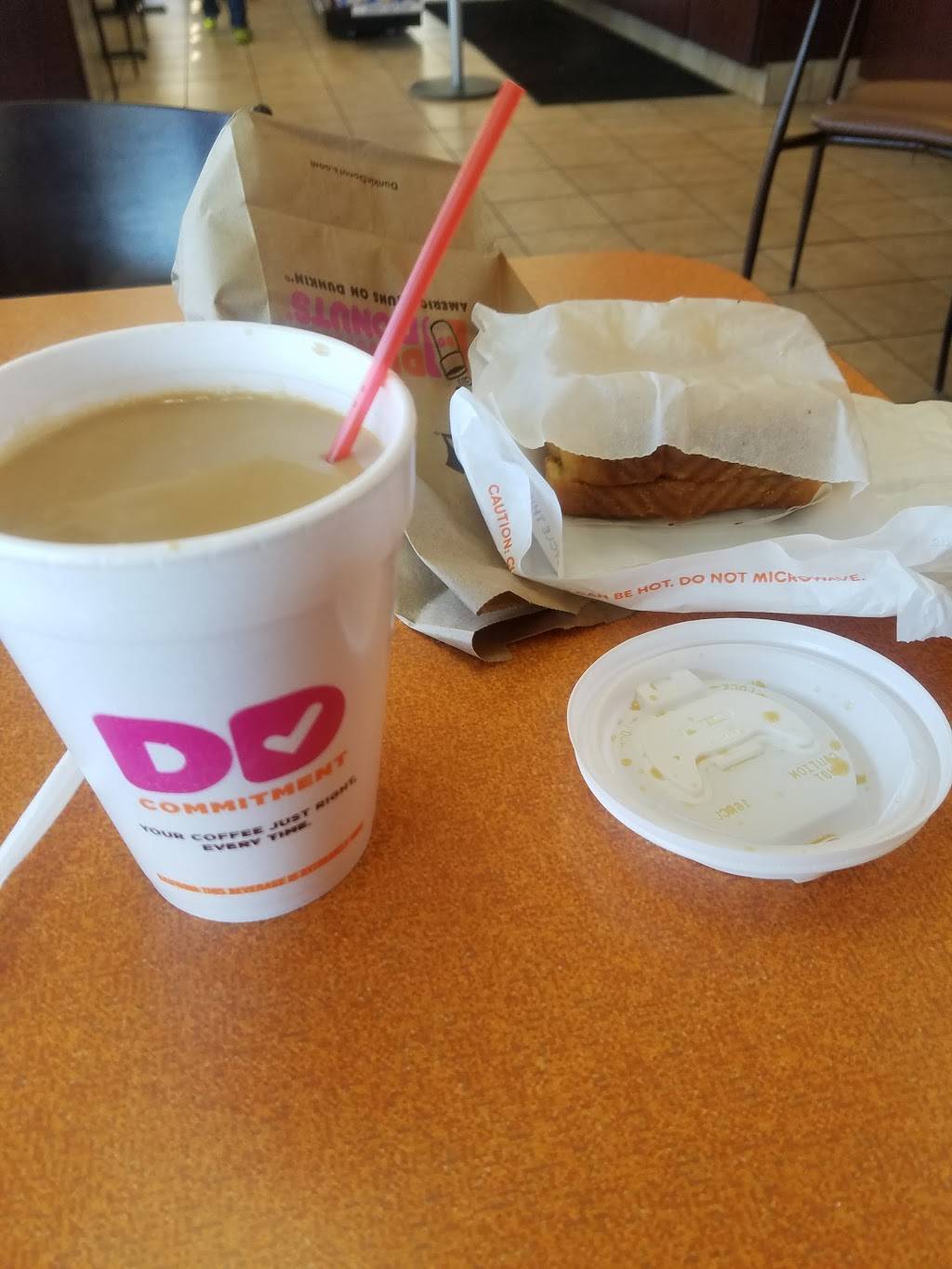 Dunkin | cafe | 9978 Old Baymeadows Rd Ste 5, Jacksonville, FL 32256, USA | 9046461077 OR +1 904-646-1077