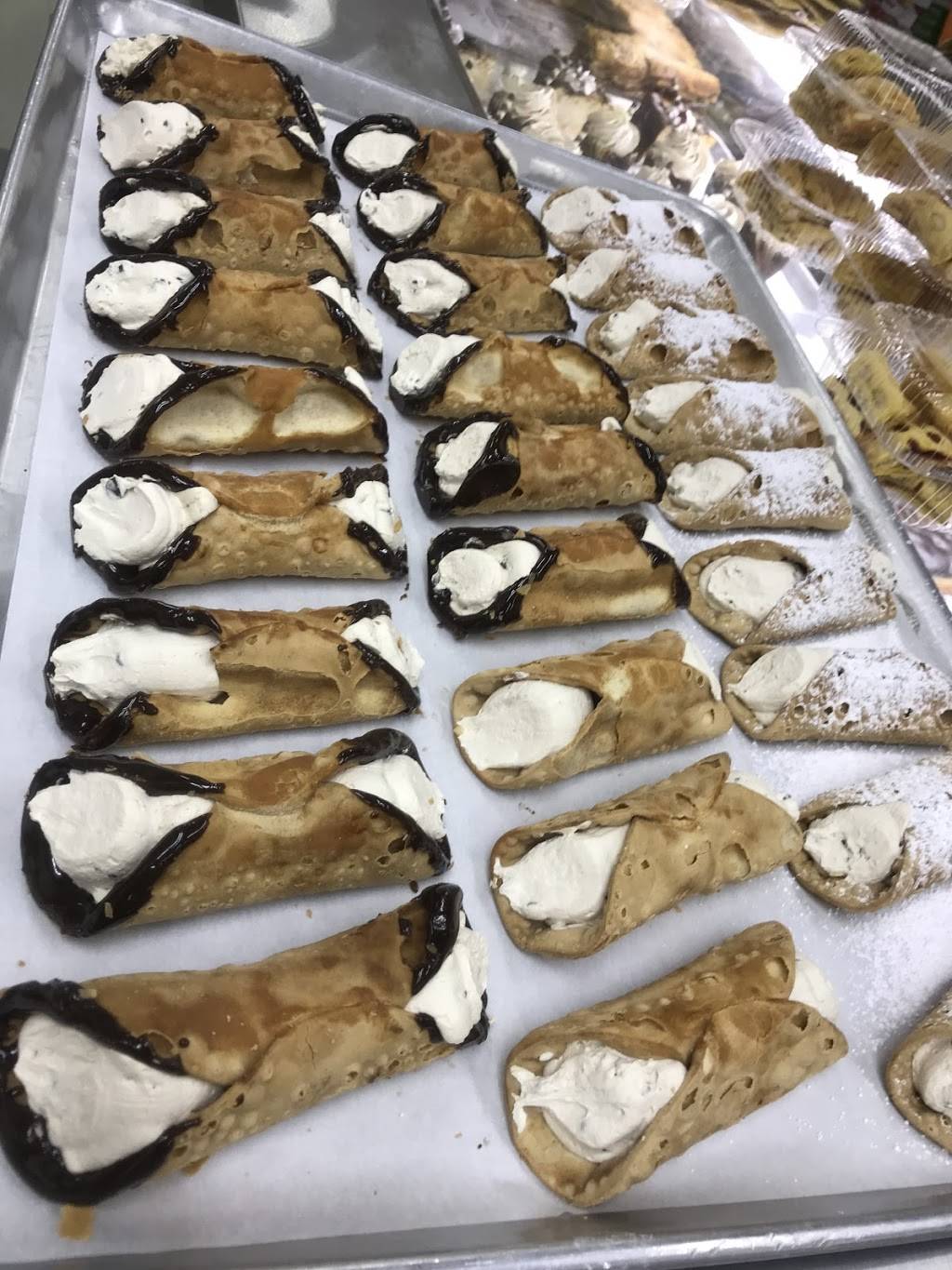 El Rey Market | bakery | 1159 N Sanborn Rd, Salinas, CA 93905, USA | 8314220391 OR +1 831-422-0391