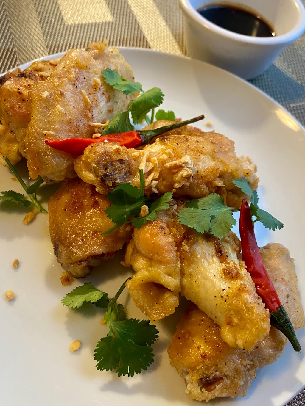 ADOBO REPUBLIC LLC | restaurant | 3136 Cranberry Hwy, Wareham, MA 02538, USA | 5085661718 OR +1 508-566-1718