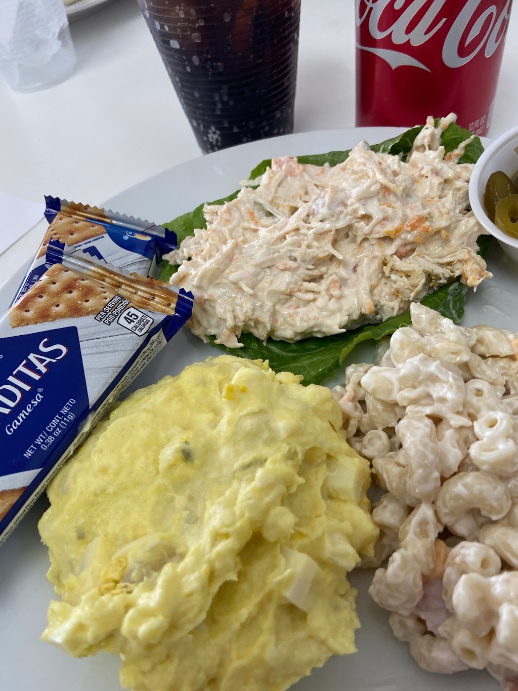 Deli & Snack Delish | restaurant | 943 North Expy ste 13, Brownsville, TX 78520, USA | 9568012410 OR +1 956-801-2410