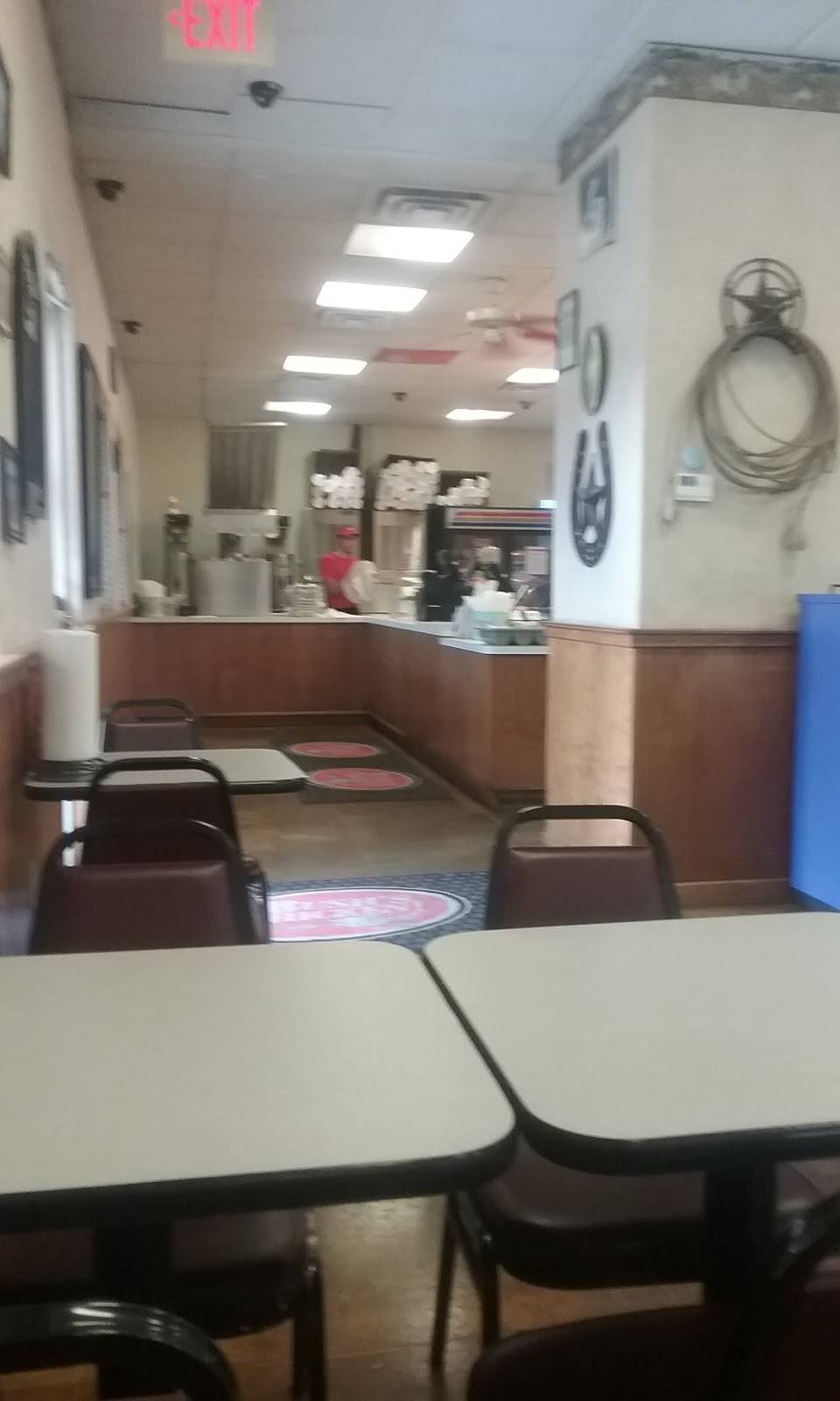 Bushs Chicken | restaurant | 1621 S Key Ave, Lampasas, TX 76550, USA | 5125566044 OR +1 512-556-6044