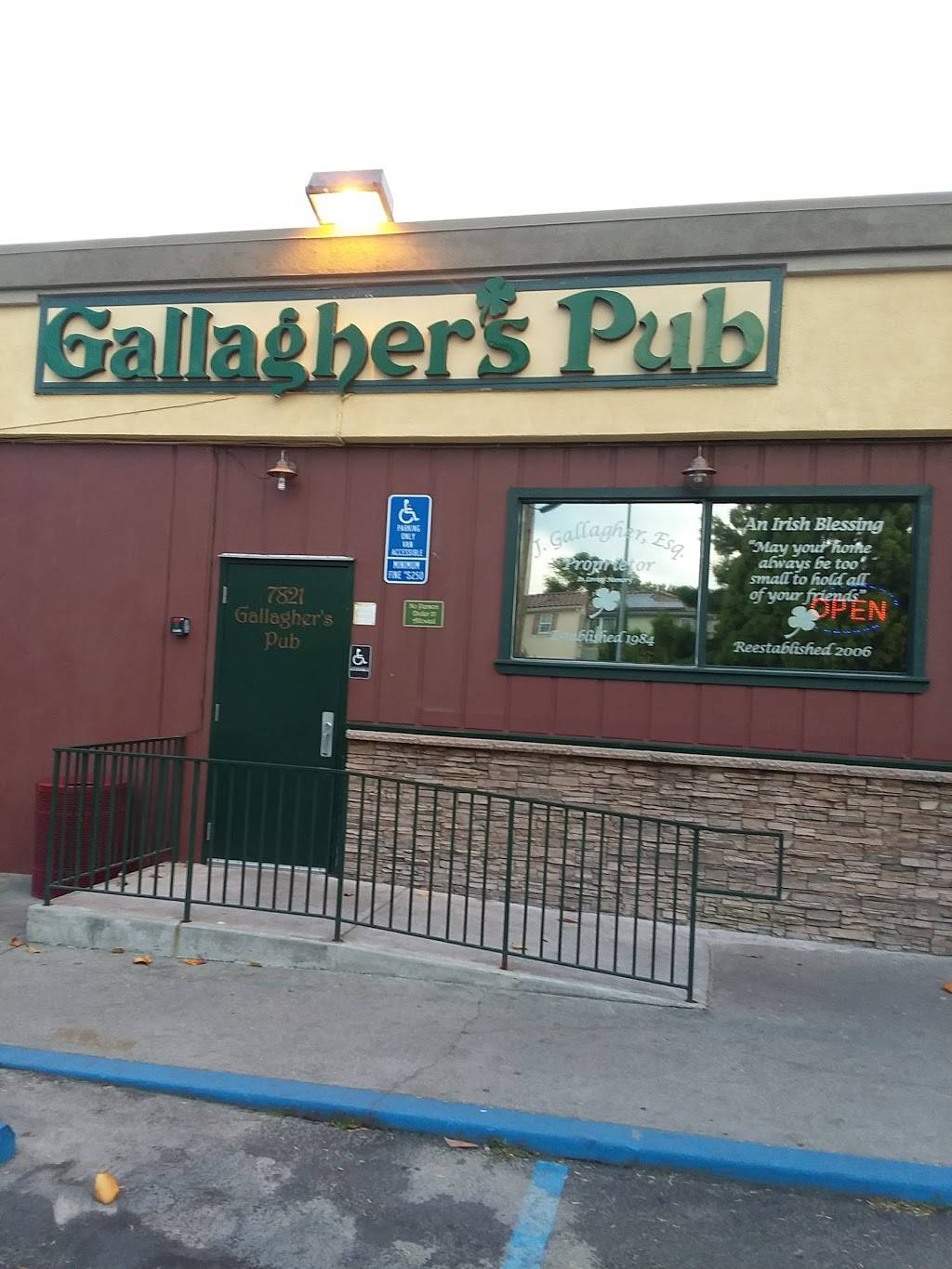 Gallaghers Dublin Pub | night club | 7821 Amador Valley Blvd, Dublin, CA 94568, USA | 9258285996 OR +1 925-828-5996