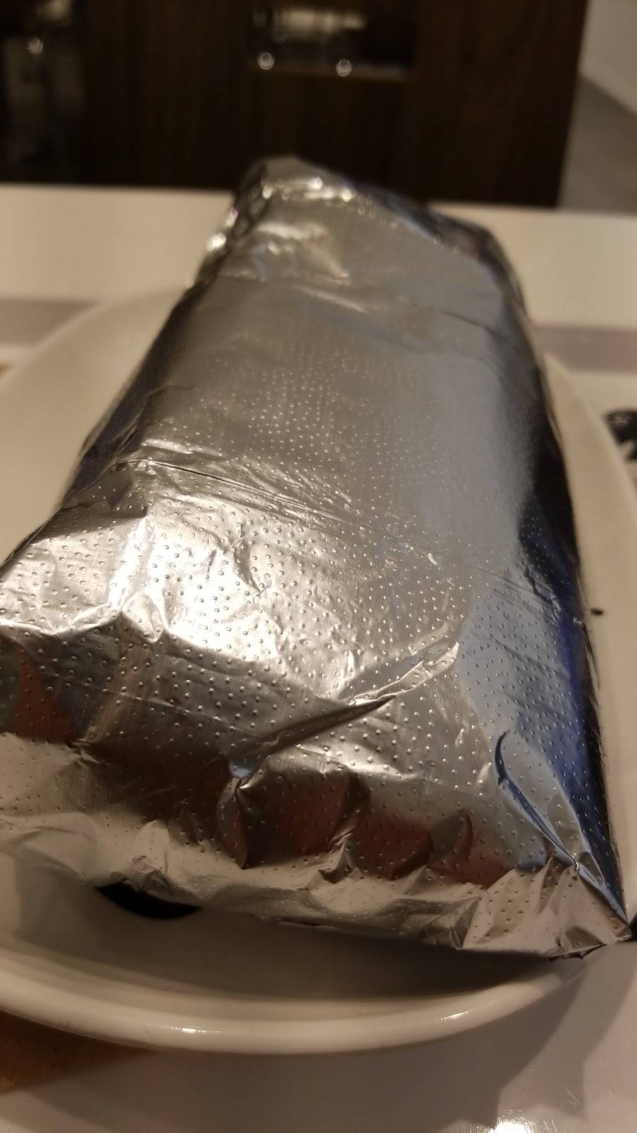 Mucho Burrito Fresh Mexican Grill | restaurant | 5401 Boulevard des Galeries, Québec, QC G2K 1N4, Canada | 4186275800 OR +1 418-627-5800