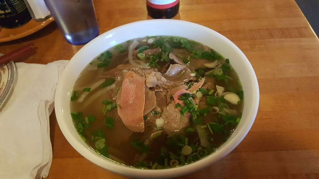 PhosaigonExpress | restaurant | 1225 Ken Pratt Blvd Unit #110, Longmont, CO 80501, USA | 3037748555 OR +1 303-774-8555