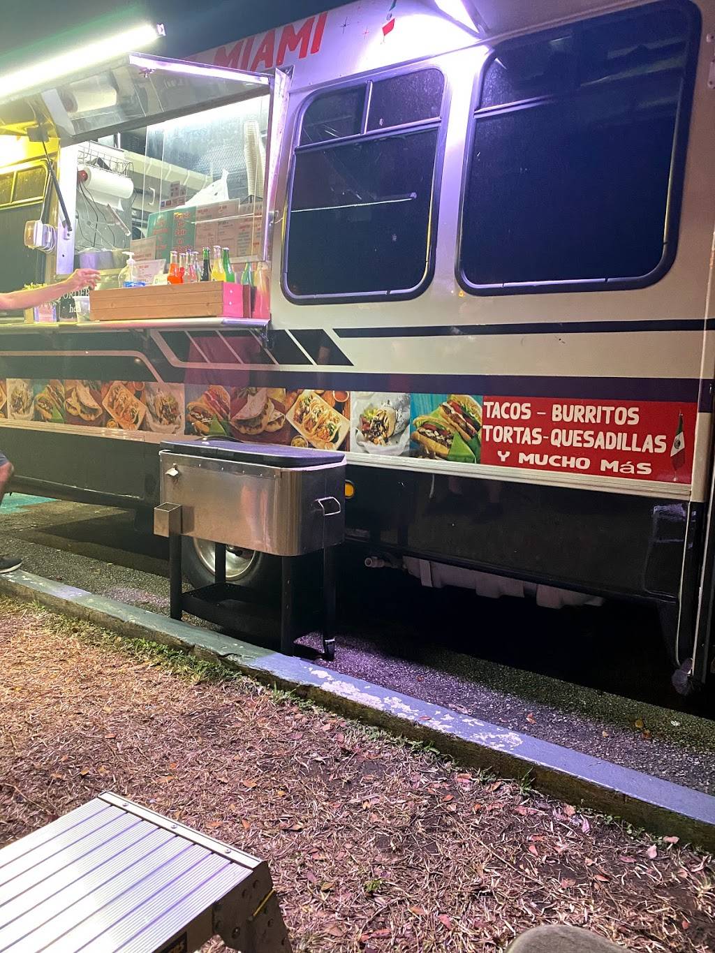Taco bus miami | restaurant | 13190 SW 8th St, Miami, FL 33184, USA | 3057150001 OR +1 305-715-0001