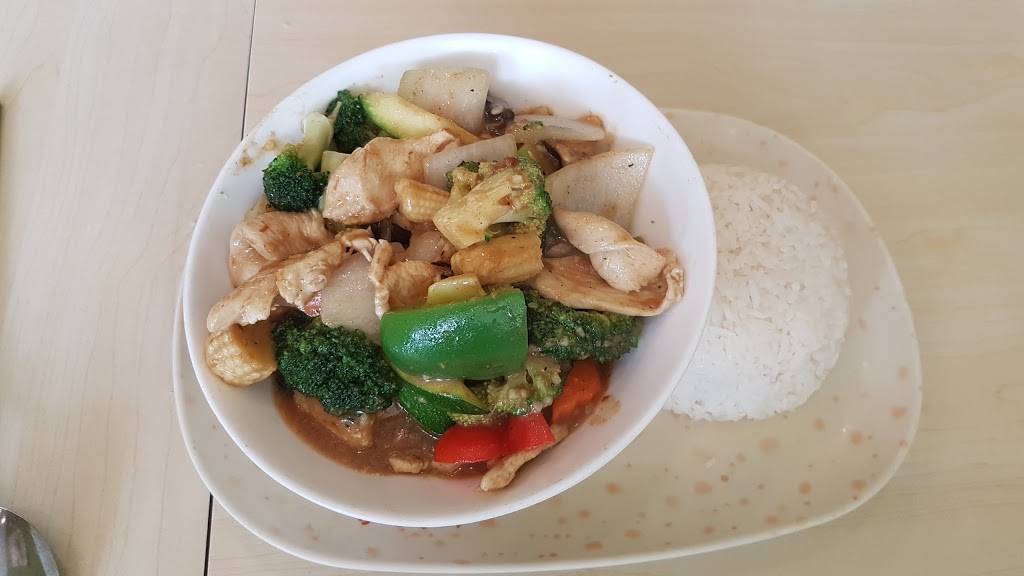 Thai Supreme | restaurant | 40 Innovation Dr Unit 13, Woodbridge, ON L4H 0T2, Canada | 9052651122 OR +1 905-265-1122